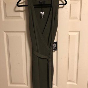EXPRESS green mini dress Size M Never worn
